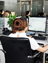设计师分析客户文件
